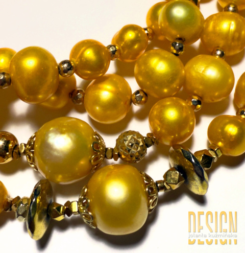 Naszyjnik z naturalnych żółtych pereł z Phuket otulony 24 k złóceniem -86 cm Naszyjnik z naturalnych żółtych pereł z Phuket otulony 24 k złóceniem -86 cm