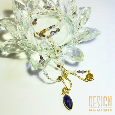 Naszyjnik z kolekcji Magic Drops z odpinaną zawieszką – ametyst, kryształ górski, nieoszlifowane diamenty, złocone srebro Naszyjnik z kolekcji Magic Drops z odpinaną zawieszką – ametyst, kryształ górski, nieoszlifowane diamenty, złocone srebro
