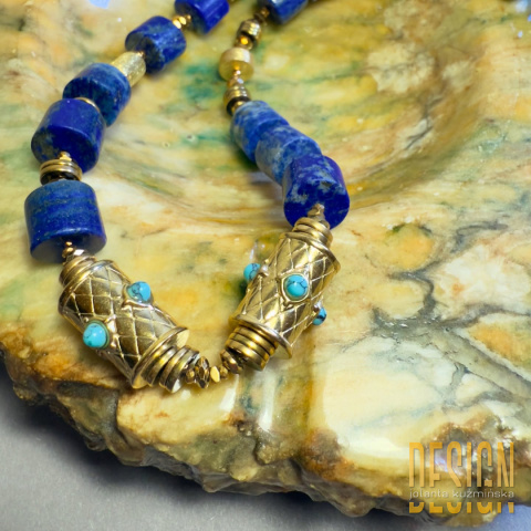 Naszyjnik z lapis lazuli w stylu antycznym w złoconym srebrze Naszyjnik z lapis lazuli w stylu antycznym w złoconym srebrze