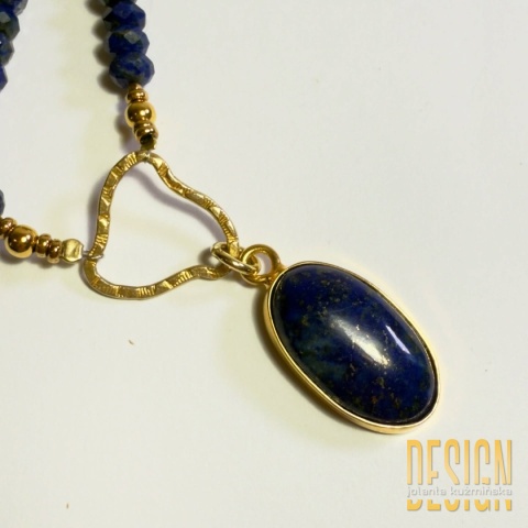 Naszyjnik z lapis lazuli z zawieszką i szarą perłą stylizowaną na starą | Kuźmińska Design Naszyjnik z lapis lazuli z zawieszką i szarą perłą stylizowaną na starą | Kuźmińska Design