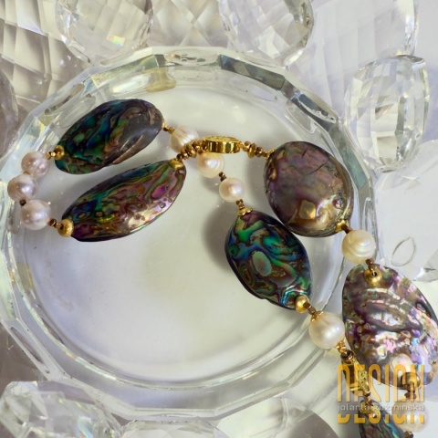 Naszyjnik z muszli abalone i pereł naturalnych | 50 cm | Srebro złocone 24k Naszyjnik z muszli abalone i pereł naturalnych | 50 cm | Srebro złocone 24k