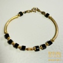 Bransoletka z czarnego onyksu z pozłacanymi detalami 24k – Kuźmińska Design