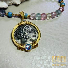 Naszyjnik z morganitów z antyczną zawieszką – srebro pozłacane 24k